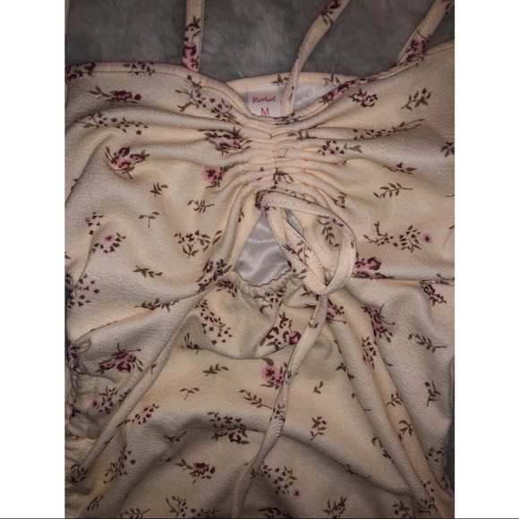 Romwe flowery short dress. Medium - Picture 4 of 5